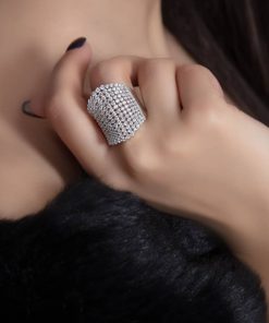 خرید انگشتر کار شده با نگین طرح جواهر