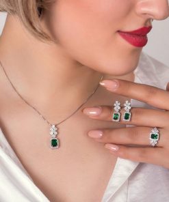 نیمست نقره طرح جواهربا نگین سبز