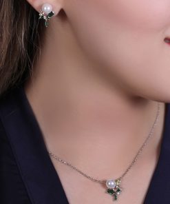 نیمست نقره مروارید با نگین های سبز