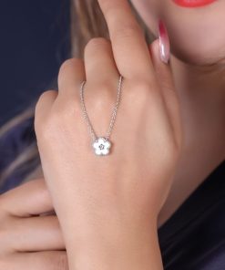 گردنبند نقره شکوفه صدف