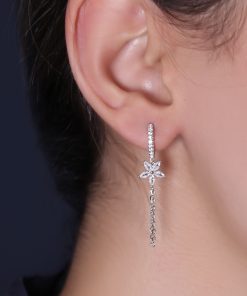 گوشواره حلقه ای با آویز شکوفه