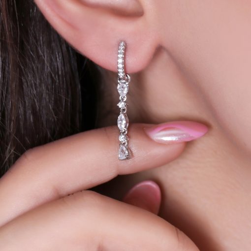 گوشواره حلقه ای با آویز نگین