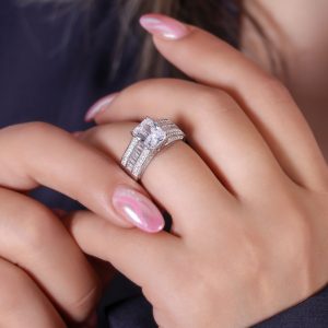 حلقه تک نگین باگت