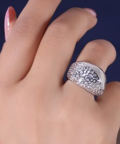حلقه گنبدی نیم نگین