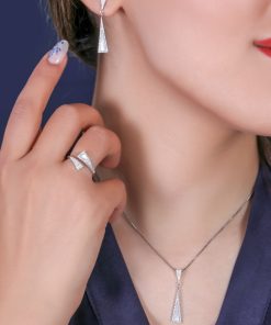 نیمست صدف مثلثی