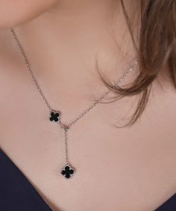 گردنبند ونکلیف مشکی آویزدار