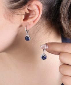 گوشواره نگین سرمه ای اشکی با قفل کلیپسی