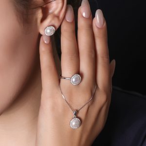 نیمست مروارید طبیعی دورنگین