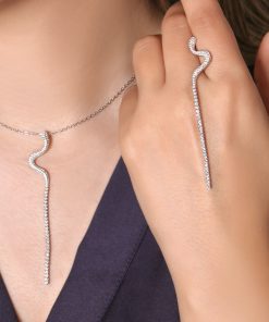 نیمست مار دنباله بلند و نگیندار