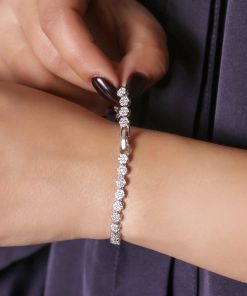 دستبند فلاور سایز متوسط با قفل ساعتی