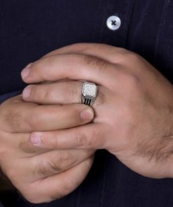 انگشتر مردانه صفحه نگین بارکاب کنار خطدار