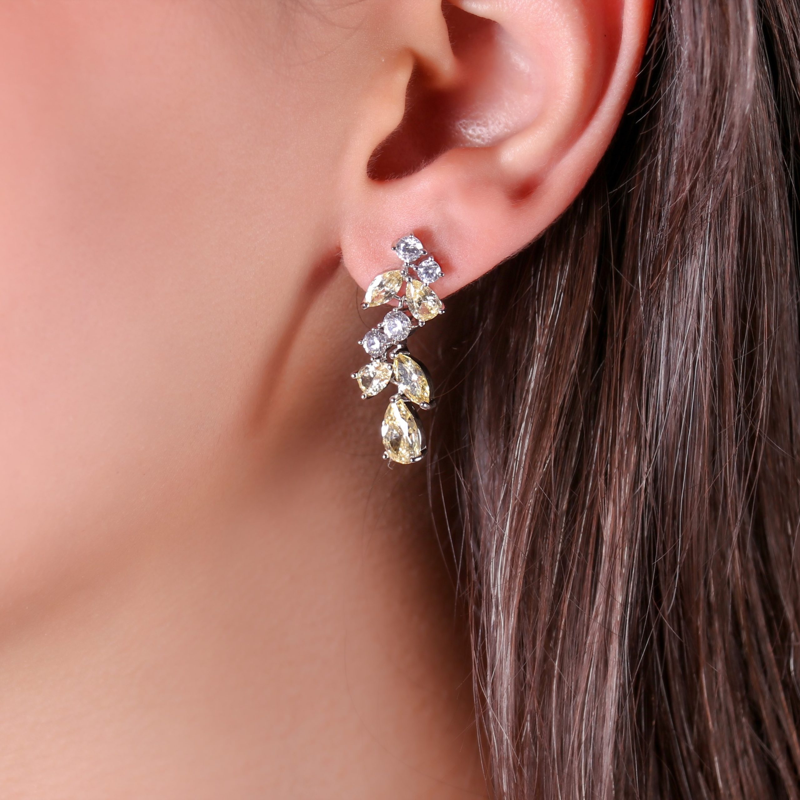 گوشواره برگ جواهری آویز