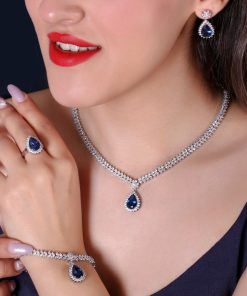 سرویس جواهری با آویز سرمه ای