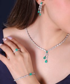 سرویس مونالیزا با آویز جیپسون